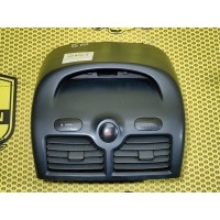 Накладка торпедо под дефлектора Nissan Almera B10 2007 6825095F0B