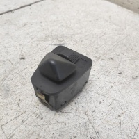 Кнопка регулировки зеркала BMW 3 E46 1998-2006 61318373692