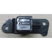 Mitsubishi l200 pajero датчик удара mr522942
