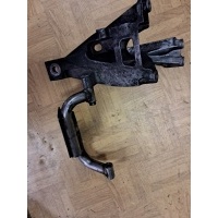 Лапа двигателя крепление volkswagen t5 2.5 tdi 7h0199370n caravelle multivan