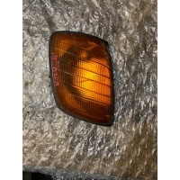Мерседес w124 90 - поворотник указатель поворота правая