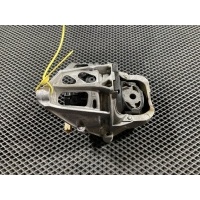Подушка крепления двигателя Audi A6 C8 2019 4M0199371FL