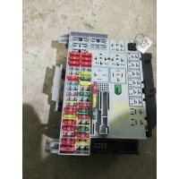 Блок предохранителей (блок реле) Opel Vectra B 2001 90504534