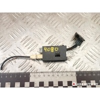 Усилитель антенны Volvo XC90 2008 30752098,28022748