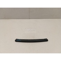 Уплотнитель капота VAG Tiguan 2016 5NA823709