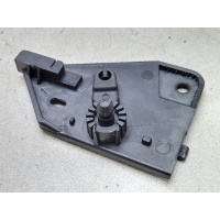 Кронштейн ручки открывания капота Volkswagen Amarok 2013 7L0823633F