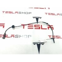датчик ABS Tesla Model X 2019 1037796-00-C