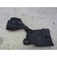 Крышка шасси правая задняя prius 3 iii 57627 - 47010