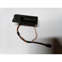 Камера заднего вида ручка гольф vi плюс 5m0827566