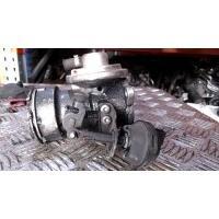 Клапан рециркуляции газов (EGR) Volkswagen Passat 5 2000-2005 2001 038131501J