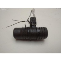 Фланец (тройник) системы охлаждения Volkswagen Transporter T4 1999 068908391a