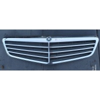Решетка радиатора мб c класса w204 07 - 11 4 / 5 pń