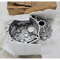 Новая оригинал корпус кпп volkswagen / seat / skoda / audi 1.9 tdi 0a4301107h