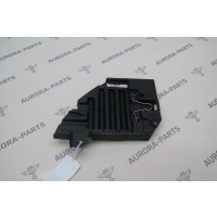 Кронштейн крепления фары RH Land Rover Discovery Sport L550 2014 LR066964