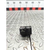 Блок управления стеклоподъемниками Volkswagen Golf 2005 1k3959857