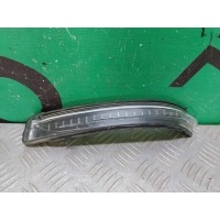 повторитель поворота на зеркале Nissan Murano Z52 2014-нв 261654CL0B