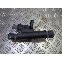 Фланец (тройник) системы охлаждения Skoda Fabia 1999-2007 2001 038121133