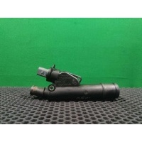 Фланец (тройник) системы охлаждения Volkswagen Passat B6 2008 038 121 132 G