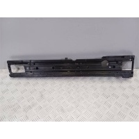 Кронштейн полки багажника Volkswagen Touareg 2016 7P0863600A