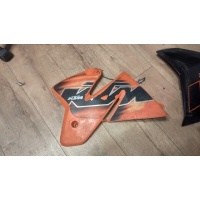 Eu обтекатель крышка левая sx duke 350
