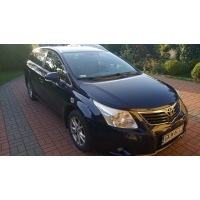 Toyota avensis t27 , 1 , 8 бензин снг , 147km , навигация , камера заднего вида , alufelgi.