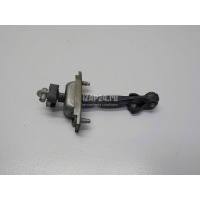 Ограничитель двери Toyota Camry V40 (2006 - 2011) 6861006070