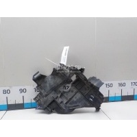 Кронштейн фар правый VAG Touareg (2002 - 2010) 7L6941614C