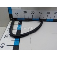 Уплотнитель стекла двери Nissan Micra (K12E) (2002 - 2010) 82273AX10D