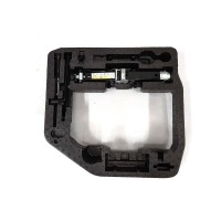 Вставка домкрат audi a5 a4 b8 8t0012109a
