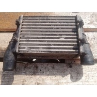 Интеркулер Volkswagen Passat B5 1999 058145805C