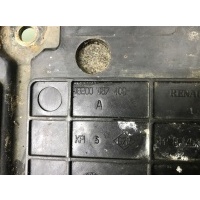 Полка аккумулятора Renault Scenic 2005 8200467409