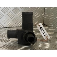 Фланец (тройник) системы охлаждения Volkswagen Passat B5+ рестайлинг 2000-2005 2000 028121132
