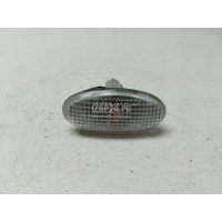 Повторитель на крыло белый Mazda Ranger (2006 - 2012) UR5651120