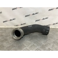 патрубок интеркулера Volkswagen Tiguan 1 2009 5n0145834a