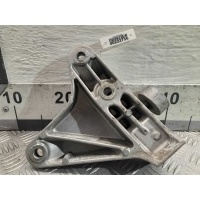 Кронштейн двигателя BMW 5-Series F10 2009 - 2013 2011 6777605,