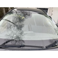 Стекло переднего фронт переднее volvo xc60 оригинал 2013 г. составляет