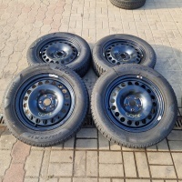 Volkswagen tiguan ii skoda kodiaq audi q3 seat tarraco 215 / 65r17 et38