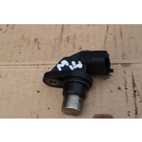 Датчик распредвала Volvo V70 2 2004 8631533,0232103033