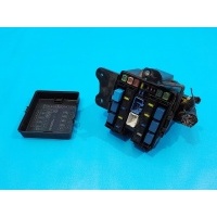 Блок предохранителей под капотом SUZUKI Grand Vitara 3 2005-2015 3673864J01