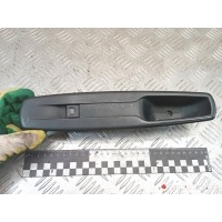 Кнопка стеклоподъемника переднего правого Renault Grand Scenic 3 2010 809600018R