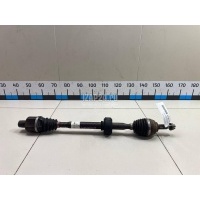 Полуось передняя правая Renault Sandero (2009 - 2014) 8200499306