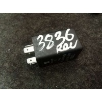 Реле бензонасоса Audi A6 C5 (S6,RS6) 2000 4A0951253