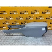 Подлокотник Toyota Camry 70 2018 5890706160