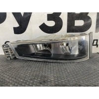 фара противотуманная правая Volvo FH4 22332603