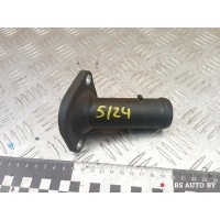 Фланец (тройник) системы охлаждения Skoda Roomster 2013 045121121A,03G121121