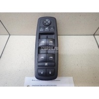 Блок управления стеклоподъемниками Chrysler Grand Cherokee (WK2) 2010 68030826AC