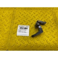 Петля двери верхняя Volkswagen Caddy 2K 2018 2K5831401