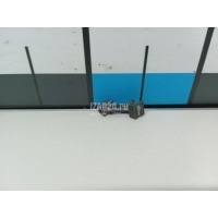 Крепеж VAG A4 [B8] Allroad (2009 - 2015) 8T0971739
