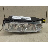 Фара противотуманная левая Land Rover Range Rover IV 2013 LR033407