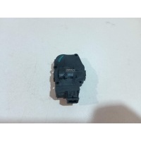 Моторчик заслонки отопителя Land Rover Range Rover IV 2013 LR035733